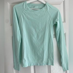 long sleeve athletic shirt